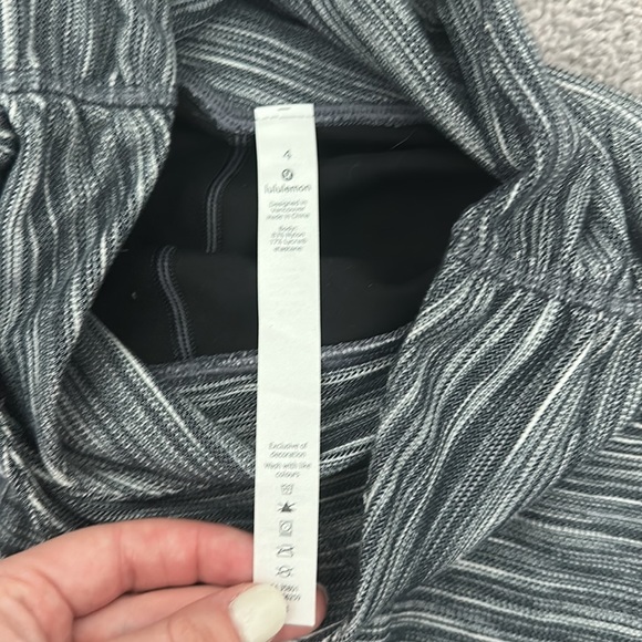 Lululemon leggings - Picture 3 of 3